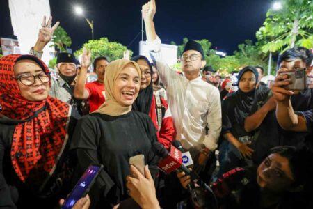 Kunjungan Atikoh Ganjar ke Madiun Disambut Meriah Warga