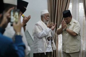 Prabowo Subianto di Pondok Pesantren Roudlotul Ulum Cidahu, Pandeglang.