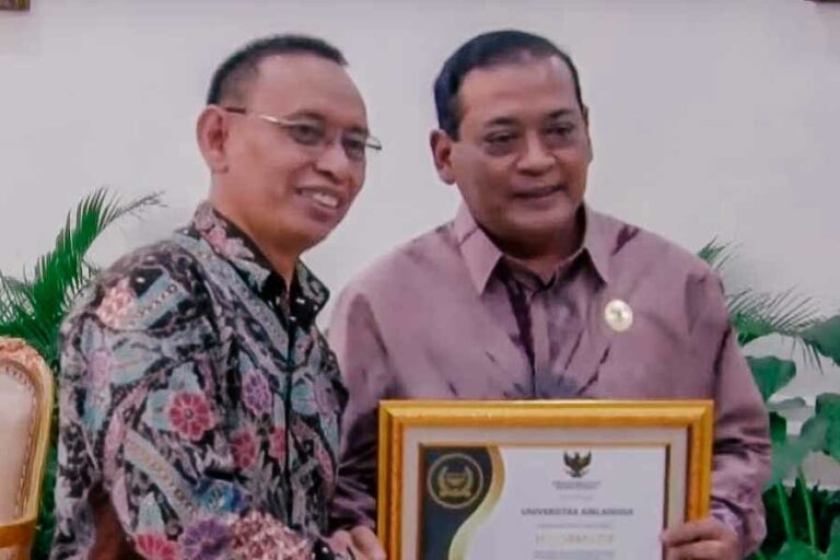 Universitas Airlangga Raih Posisi 15 sebagai Badan Publik Terinformatif Nasional