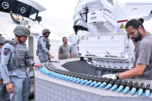 Bakamla RI Lakukan Uji Fungsi Senjata Meriam 30 MM untuk Amankan Laut Indonesia