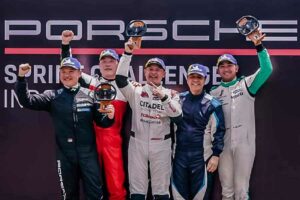 Aldio Oekon Sabet Podium Pertama Balapan Porsche Sprint Challenge Indonesia Round 2