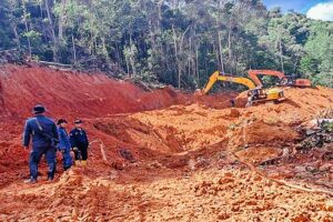 Gakkum KLHK Berhasil Amankan 4 Unit Alat Berat Pertambangan Emas Tanpa Izin di Tolitoli