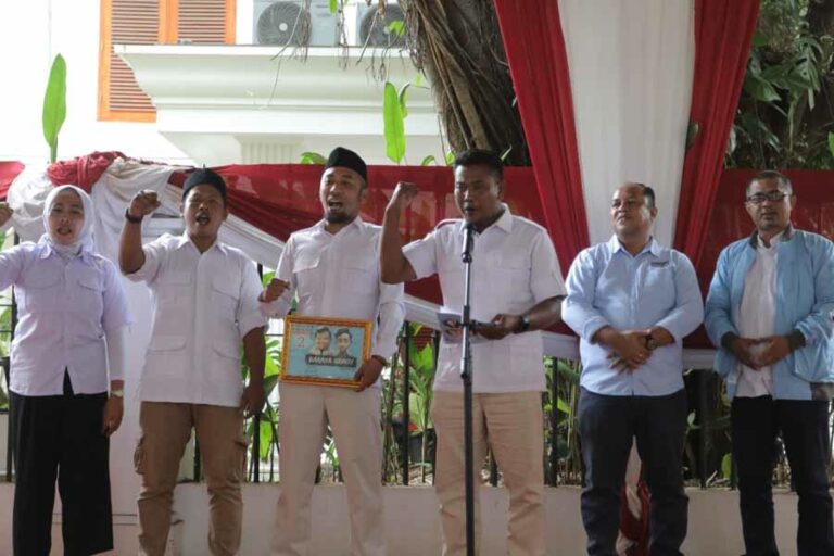 Pendukung Prabowo-Gibran Diberi Imbauan agar Tidak Merespons Serangan dan Fitnah