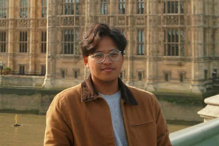 Mahasiswa FEB UNAIR Benefita Diva Berbagi Pengalaman Studi dan Aksi Sosial di Inggris Benefita Diva Putra Wibowo, mahasiswa Fakultas Ekonomi dan Bisnis, Universitas Airlangga