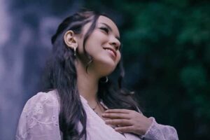 Alisha Dira