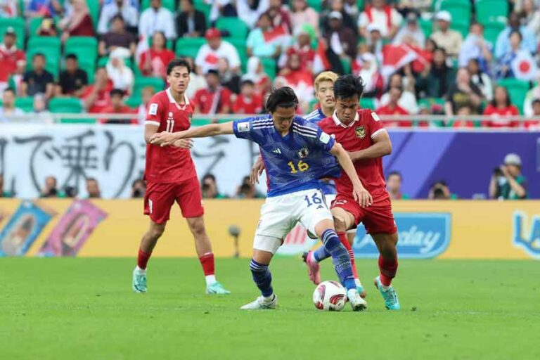 Aksi timnas Indonesia dalam laga terakhir Grup D Piala Asia 2023 (foto: Dok PSSI)
