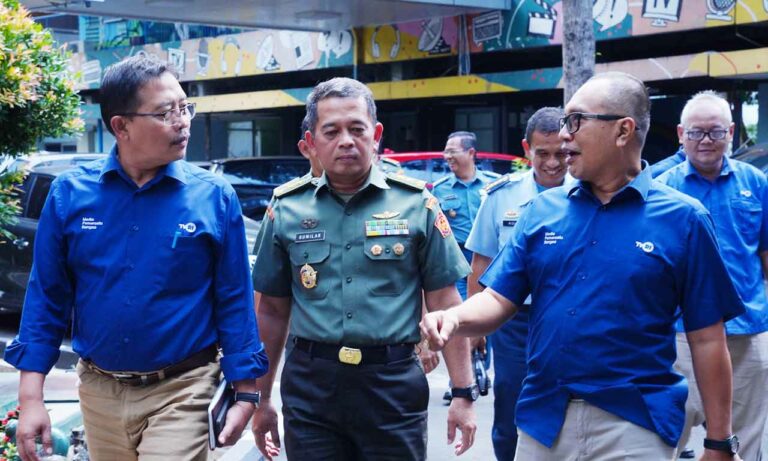 Perkuat Kerjasama dengan Insan Pers, Kapuspen TNI Kunjungi TVRI