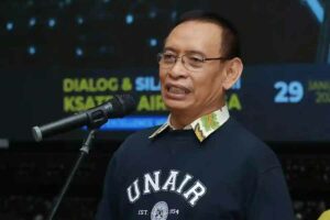 Rektor Universitas Airlangga (UNAIR), Prof. Dr. Mohammad Nasih SE MT Ak