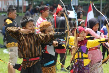 Ratusan Atlet Meriahkan Kejuaraan Panahan Tradisional Banyuwangi Archery Festival Acara Banyuwangi Archery Festival