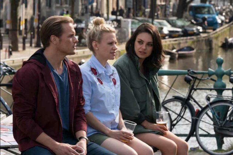 Sam Heughan, Kate McKinnon, dan Mila Kunis, dalam The Spy Who Dumped Me (2018)