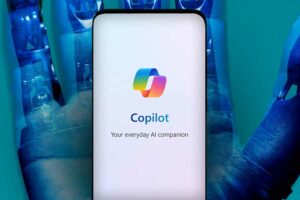 Ngintip Jagoan Microsoft, Aplikasi Copilot di Android dengan Teknologi Terbaru AI Copilot, asisten obrolan perintis dari Microsoft yang didukung oleh model OpenAI terbaru, GPT-4 dan DALL·E 3.