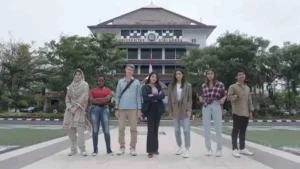 Kesempatan Belajar dan Tukar Budaya di Luar Negeri, UNAIR Buka Peluang ikut Program Internasional