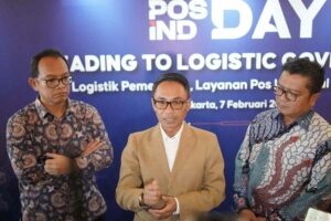 Jangkau Daerah 3T, Pos Indonesia Dukung Logistik Negara dengan Optimal Direktur Utama PT Pos Indonesia Rochmad Djoemadi saat memberikan ketrangan pada awak media