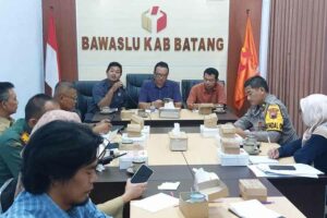 Tim Bawaslu Batang (foto: Dok Diskominfo Kab Batang)