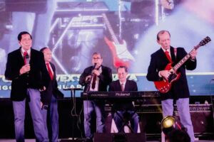 D’Professor, Band Eksklusif Guru Besar Unair yang Menghadirkan Harmoni Inspiratif