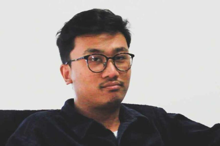 Arinal Adiputro, CEO PT TokoRumahan Indonesia