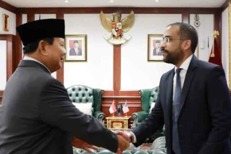 Menteri Pertahanan RI Prabwo Subianto saat berteme dengan Dubes Amerika Serikat untuk ASEAN, Yohanes Abraham