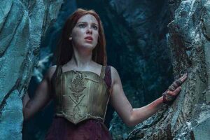 Sinopsis Damsel (2024), Ketika Dongeng itu Berubah Menjadi Mimpi Buruk Mengerikan Millie Bobby Brown dalam Damsel (2024) (foto: Dok Netflix)