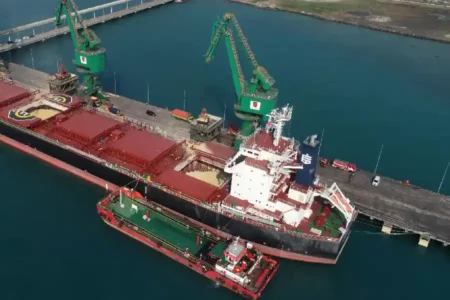 Pertamina Patra Niaga dan Pelindo Berkomitmen Kembangkan Proyek Strategis Nasional Benoa