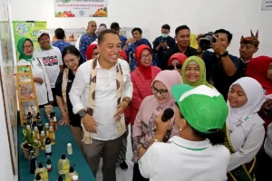 Gandeng BRI, Wali Kota Surabaya Resmikan Rumah Maggot dan Eco Enzim Senilai Rp 394 Juta