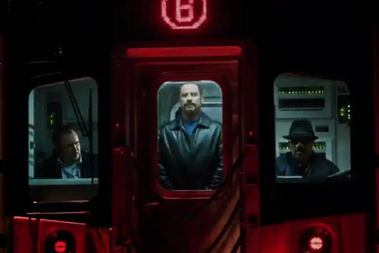 John Travolta, Gary Basaraba, dan Luis Guzmán dalam The Taking of Pelham 123 (2009)