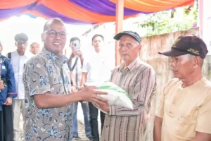 360 Ton Cadangan Beras Pemerintah Diserahkan pada Keluarga Penerima Manfaat di Tapanuli Tengah
