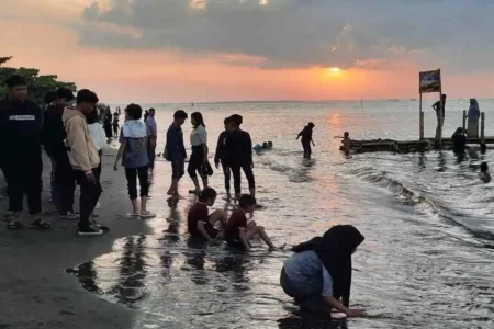 Wajah Baru Pantai Tirang, Siap-siap Jadi Destinasi Wisata Unggulan Kota Semarang Wisata Pantai Tirang di Kecamatan Semarang Barat (foto: Dok Pemkot Semarang)