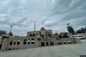 Masjid Al-Farooq, sebuah masjid yang berdiri di Kota Atlanta. Masjid ini juga dikenal sebagai yang terbesar di Georgia, negara bagian Amerika Serikat (foto: dok voaindonesia.com)