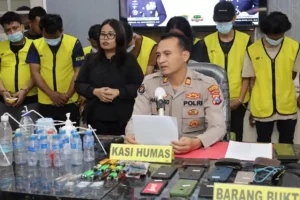 Positif Gunakan Narkoba, 11 Orang Diciduk Satresnarkoba Polrestabes Surabaya Kasihumas Polrestabes Surabaya AKP Haryoko (foto: Dok Humas Polri)