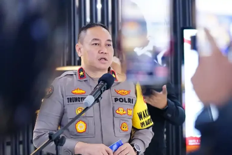 Amankan Sidang Putusan PHPU MK, Polri Libatkan 7.783 Personel Gabungan Karopenmas Divhumas Polri Brigjen Pol Trunoyudo Wisnu Andiko