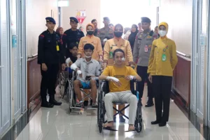 Tujuh Pasien Korban Kecelakaan Bus Diizinkan Pulang dari RS Bhayangkara Brimob Sejumlah pasien korban kecelakaan Bus Trans Putera Fajar di Subang, Jawa Barat sudah diizinkan pulang dari Rumah Sakit Bhayangkara Brimob (RSBB), Cimanggis, Kota Depok (foto: Dok Humas Polri)
