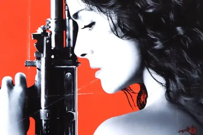 Sinopsis Everly (2014), Aksi Salma Hayek Melawan Bos Mafia Jepang yang Kejam Poster film Everly (2014)