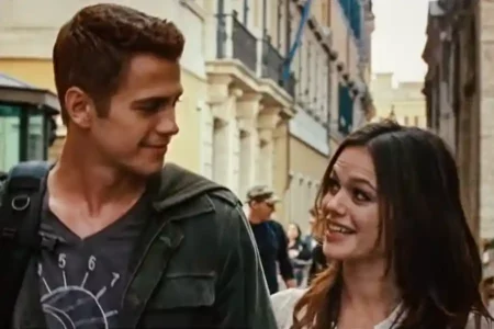 Sinopsis Jumper (2008): Film Aksi Teleportasi Menegangkan di Tengah Kritik, Kontroversi, dan Pesona Rachel Bilson Hayden Christensen dan Rachel Bilson dalam sebuah adegan dalam film Jumper (2008)