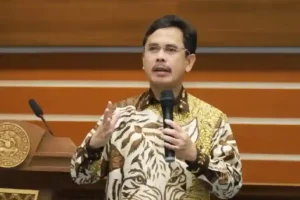 Direktur Kemahasiswaan Unair, Prof. Dr. M. Hadi Subhan