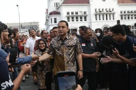 Pemkot Surabaya Soft Launching Kota Lama, Siapkan Beragam Paket Wisata Wali Kota Surabaya Eri Cahyadi dan Wakil Wali Kota Surabaya Armuji, saat menghadiri soft launching Kota Lama zona Eropa yang berada di kawasan Jalan Rajawali, Krembangan, Surabaya