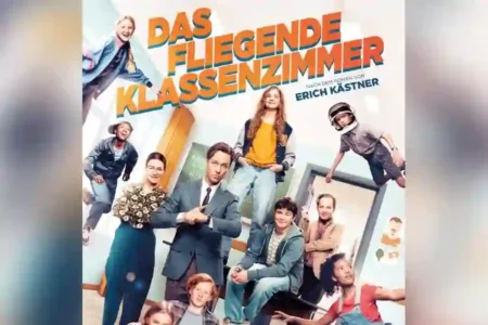 GoetheHaus Memutar Film Jerman Terbaru di Europe on Screen 2024 Poster film The Flying Classroom (Das fliegende Klassenzimmer)
