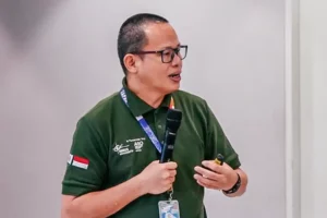Prof. Dr. Eng. Fergyanto E. Gunawan, Dekan BINUS-ASO School of Engineering.