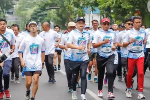 PLN Mobile Color Run 2024, Pj. Gubernur Jatim Lari Bareng Ribuan Peserta