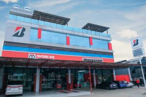 Grand Reopening TOMO Pratama Ban Tegal, Perpaduan Tireshop dan Lifestyle