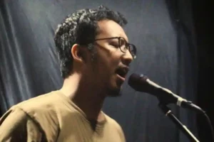 Aril, vokalis band Mati di Saturnus