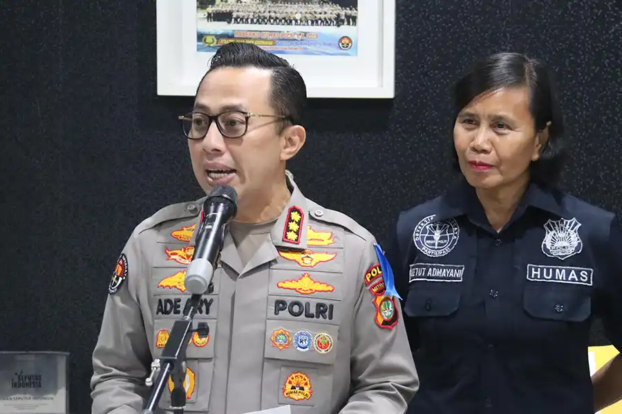 Kabid Humas Polda Metro Jaya, Kombes Pol Ade Ary Syam Indradi