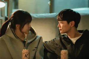 Son Naeun dan Minho SHINee di Romance In The House, Momen Romantisnya Bikin Baper! Son Naeun dan Minho SHINee dalam sebuah adegan drama Romance In The House.
