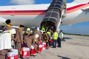 Garuda Indonesia Gelar Umrah Travel Fair 2024 dengan Penawaran Menarik untuk Haji dan Umrah Jamaah saat menggunakan layanan penerbangan Garuda Indonesia.