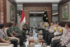 Mayjen TNI Rudy Saladin Lakukan Kunjungan Perdana ke Mapolda Jatim, Perkuat Sinergitas TNI-Polri Pangdam V/Brawijaya, Mayjen TNI Rudy Saladin