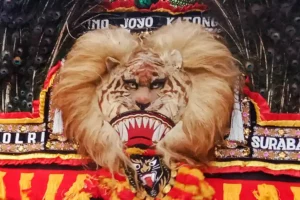 Gelaran Reog Singo Joyo Katong di Surabaya (foto: Tiara Aydin Sava)