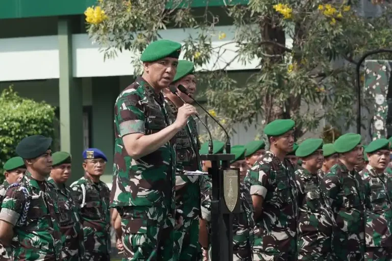 Pangdam V/Brawijaya Mayjen TNI Rudy Saladin, saat menyampaikan imbauan di Makodam V/Brawijaya