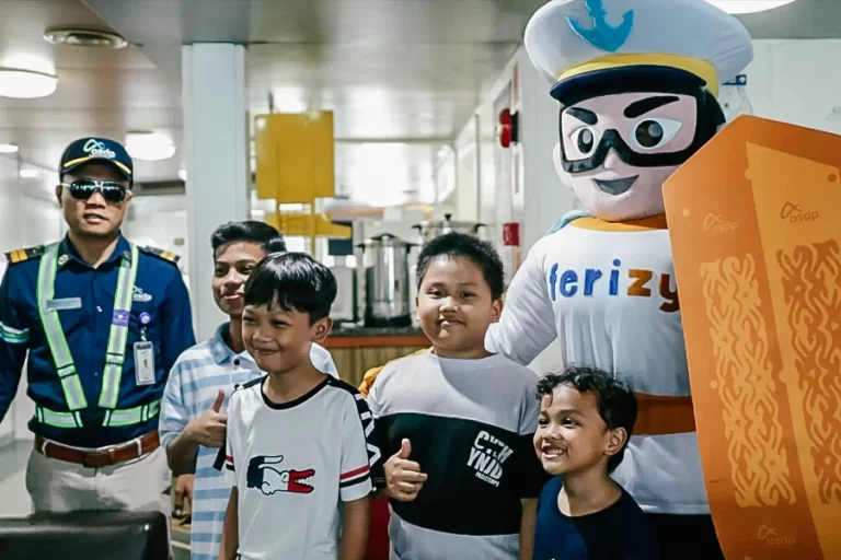 Suasana Hari Pelanggan Nasional di ASDP Indonesia Ferry