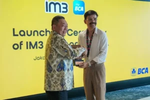 IM3 Hadirkan eSIM di Aplikasi myBCA dengan Penawaran Spesial Kerjasama Indosat melalui brand IM3 akan memudahkan pelanggan mendapat layanan eSIM yang kini tersedia melalui aplikasi myBCA dari PT Bank Central Asia Tbk.