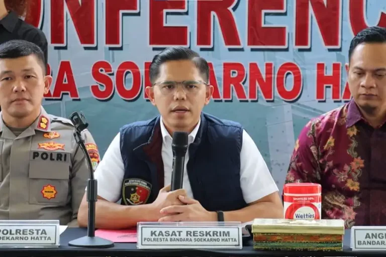 Polresta Bandara Soetta Gagalkan Keberangkatan 14 CPMI Non-Prosedural ke Kamboja, 2 Orang Jadi Tersangka Kasat Reskrim Polresta Bandara Soetta Kompol Reza Fahlevi
