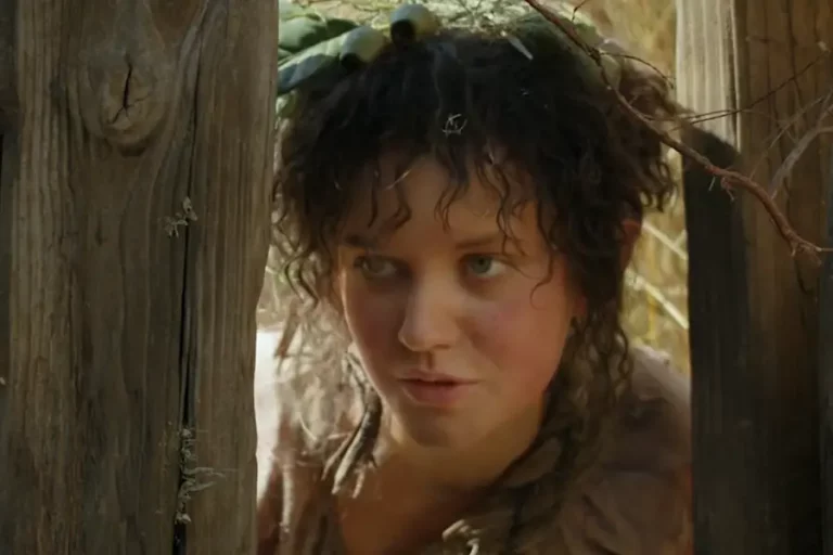 Markella Kavenagh dalam The Lord of the Rings: The Rings of Power.